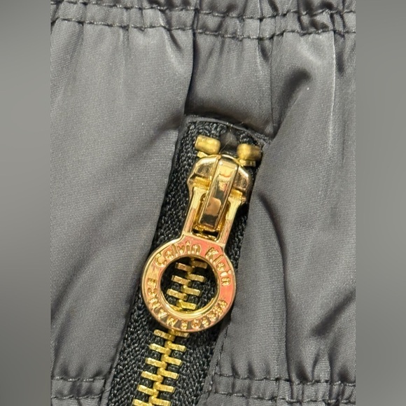 Calvin Klein Performance Puffer Down Vest Jacket Women’s Sz S Black Zip NWT - Picture 15 of 16